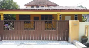 IsMa Lumut Homestay - Image 4
