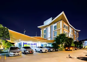 Nano Place Hotel - Image 3