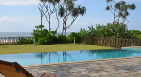 Bungalow By The Beach - Image 4