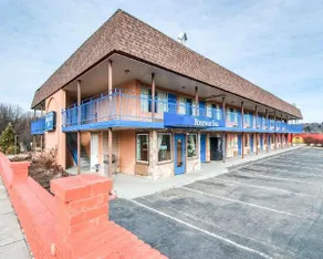 Visitors Inn - Image 5
