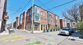 *New* XquisiteMidCenturyM0d~ Condo *OTR* w/Parking - Image 3