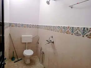 Hotel O Home Anandmala - Image 2