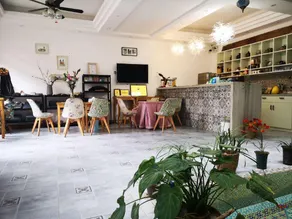 Emerald Adventures Guesthouse - Image 3