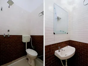 OYO 29644 Hotel Royal - Image 3