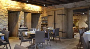Logis Hôtel La Fleur de Lys - Image 5