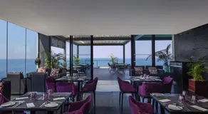 Radisson Hotel Colombo - Image 2