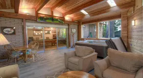 Cheyenne Chalet home - Image 5