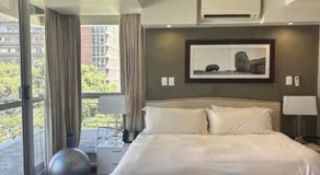 The Circa Hotel - Image 2