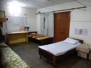 BEST HOMESTAY CENTRALLY LOCATED CHANDIGARH INDIA B&B - Image 3