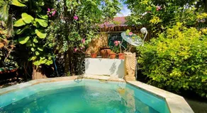 Kai's Beachfront Villa - Image 3