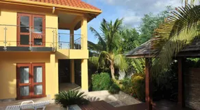 ONE LUXE JAMAICA VILLA with private pool, modern interior and secluded - Image 5