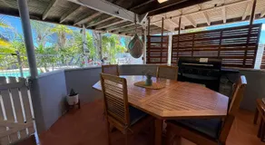 Manta Stays Resort-Style Tropical Oasis - Image 3