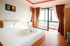 Hometown An Viên 9-Bedroom Pool Villa Hoi An-3M to Old Town - Image 2