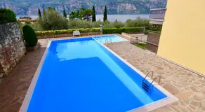 Apartament Magnific Lake View - Image 3