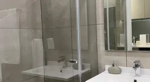 Executive Studio at One Rosebank - Image 4