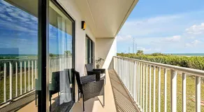 Stunning Beachfront Apartment Near Cocoa Beach Pier - Image 4