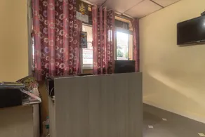 Hotel O Shaligram Bhakta Nivas Guest House - Image 4