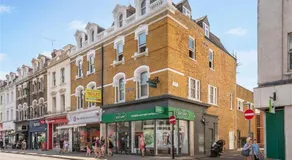 Apartments in the heart of Richmond, London - Image 4