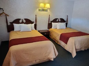 Rodeway Inn Flora - Image 5
