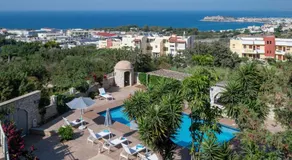 Villa Seragio - With Private Swimming Pool - Image 3