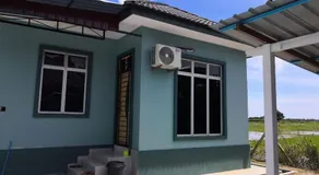 Ummi's Homestay Kuala Besut - Image 4