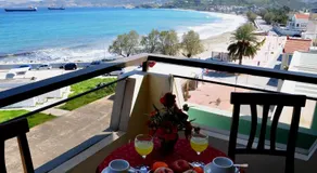 Elysee Hotel - Image 4