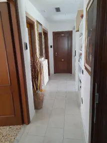 DUETERRE Room & Host - Image 4