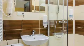 Hotel Max - Image 2