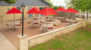 Sun Retreats Texas Hill Country - Image 5