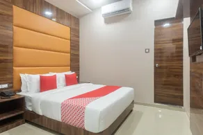 Hotel Blue Executive Near Chhatrapati Shivaji International Airport - Image 2