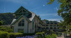 Au bord du lac d’Annecy, logement type Loft, dans résidence avec plage et ponton privée - Image 3