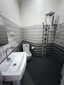 Home Living Unit - Image 5