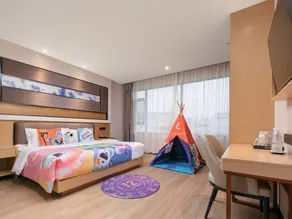 Lavande Hotel Wuhan Huanghelou Branch - Image 2