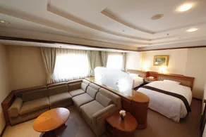 Hiroshima Garden Palace - Image 2