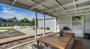 Our Little White House -74 Padman Crescent, Middleton - Image 4