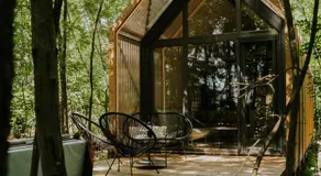 Slowood Cabins - Image 4