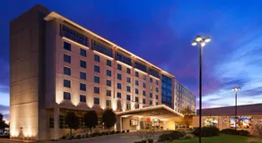 Harrah's Joliet Hotel & Casino - A Caesars Rewards Destination - Image 5