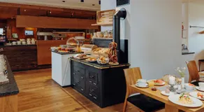 Hotel Waldhorn - Image 3