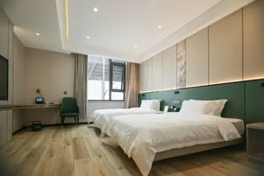 Kuanzhai Smart Hotel - Image 2