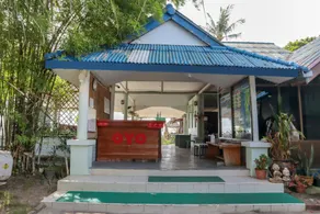 OYO 1033 Saladan Beach Resort - Image 3