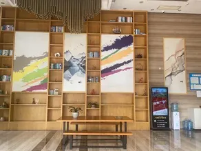 Lujiang Shengzhan Boutique Hotel - Image 3