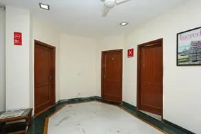 Hotel Sri Green View International - Image 2
