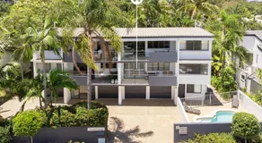 Soundhaven 2 Steps to Hastings St - Image 4