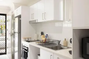 Smart Suites Self Check-in Apartments - 16 Freney - Image 4
