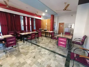 Hotel Dronagiri - Image 2