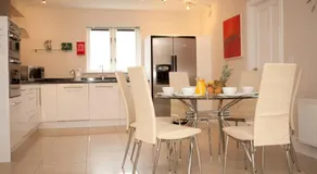 Berehaven Lodge - Image 3