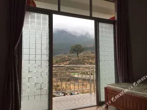 Wuyuan Jiangling Huayun Hotel - Image 2