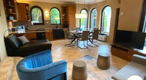 ARTtrend Luxury Villa - Image 4