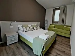 Flat With Swimming Pool and air Conditioning - Image 2