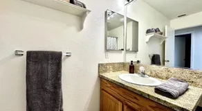 King Bed Retreat, Pet-Friendly, Rancho Cordova - Image 3